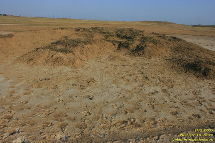 Булганакское грязевулканическое поле, не активный грязевой конус