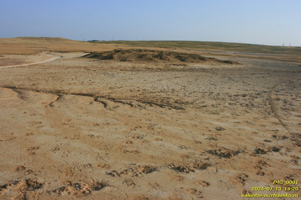 Булганакское грязевулканическое поле, не активный грязевой конус