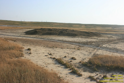 Булганакское грязевулканическое поле, не активный грязевой конус