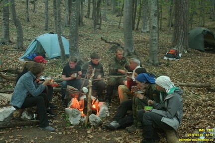 Стоянка возле Уч-Тенке