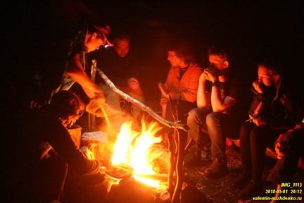 Стоянка возле Уч-Тенке