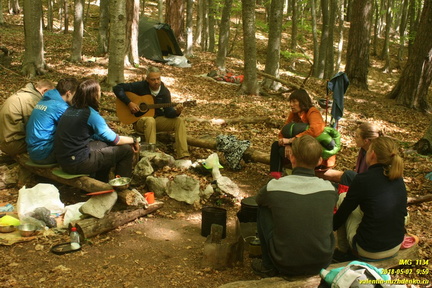 Стоянка возле Уч-Тенке