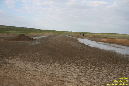 Абиха грязевая сопка (грязевой вулкан) и окрестности