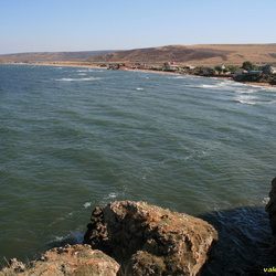 Западная часть: Курортное у мыса Зюк и кооператив лодочных гаражей «Азовский»