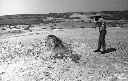 Абиха грязевая сопка (грязевой вулкан) и окрестности