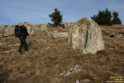 Камень в Хызыл-Хош (Пещерный натёк на Гурзуфской яйле)