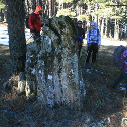 Сталагмит Рухлова на Никитской и обломки натечной колонный