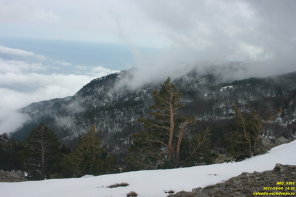 Скала Авунда. Вершинная часть