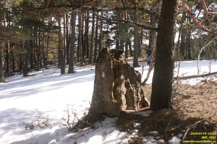 Никитская яйла. Сталагмит Рухлова на Никитской яйле